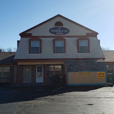 Norwalk Inn Exterior foto